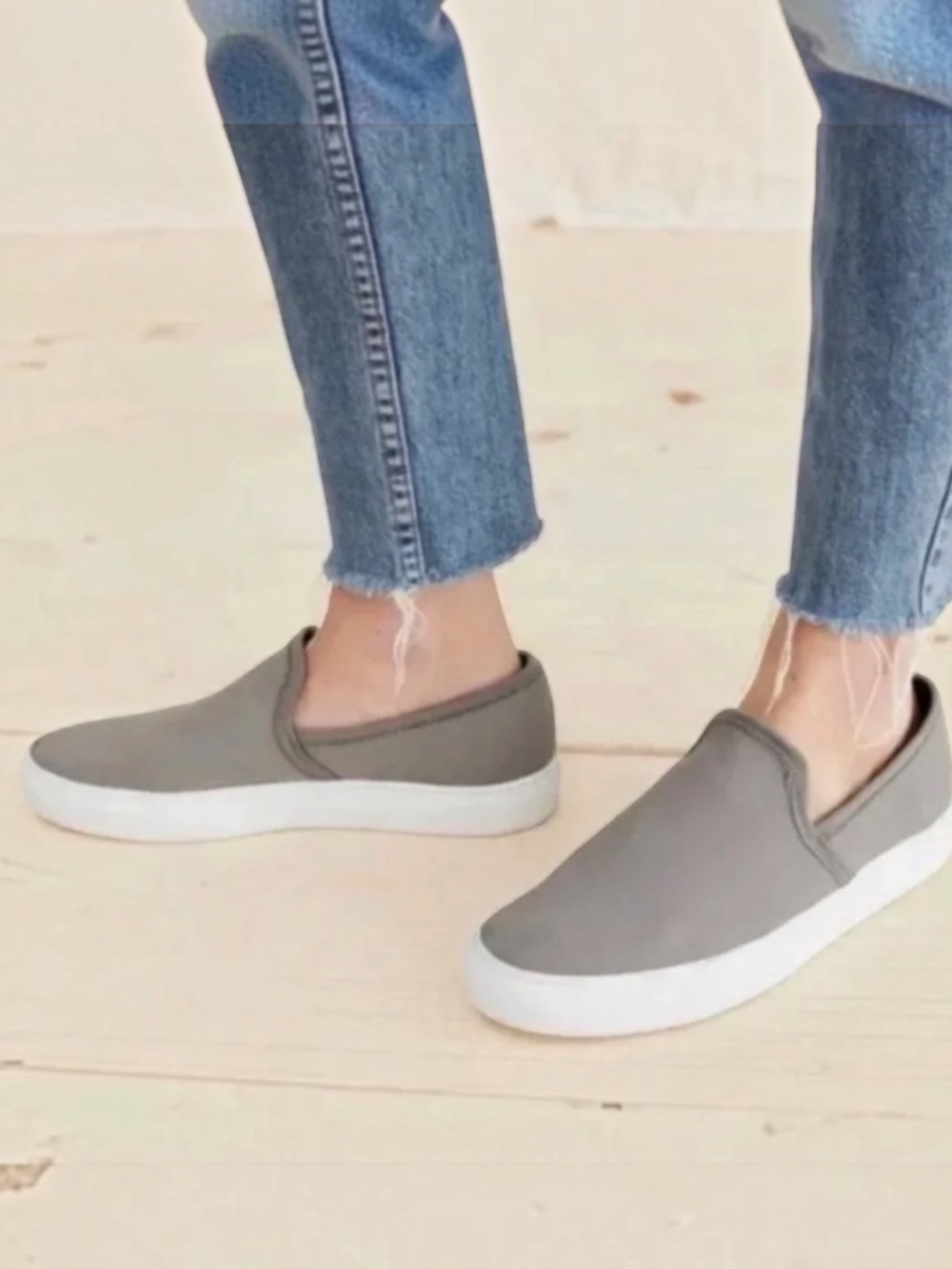 Jenni Kayne Charcoal Gray Lounger Sneakers Size EU 41 NWT